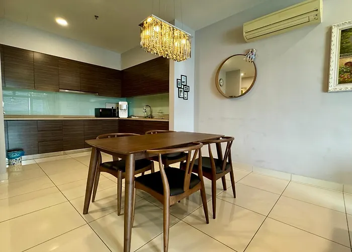 Puteri Harbour 3Br - A Million Dollar View - 7 Mins To Legoland